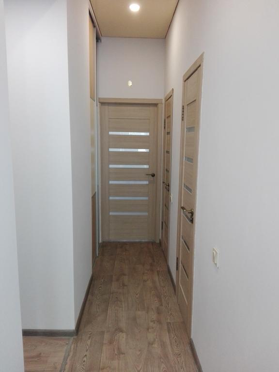 Apartment On Kryvorizhstal Street 35-24 Krivij Rih Kültér fotó